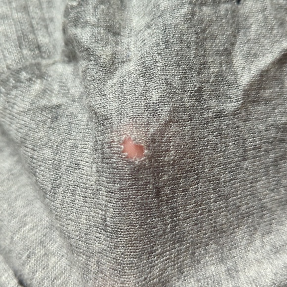 Cashmere Cardigan - Picture 5 of 6